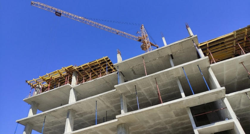 Мужчина упал с высоты на стройке в Коврове