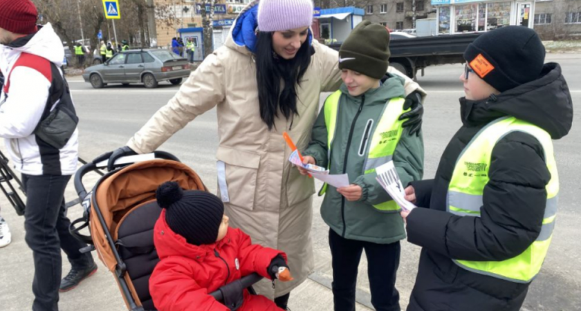 На улицах городов Владимирской области проходит профилактическая акция при участии «Родительского патруля»