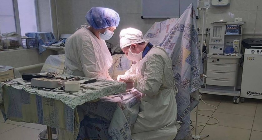 Владимирские врачи помогли женщине с оголенной пластиной в правом предплечье