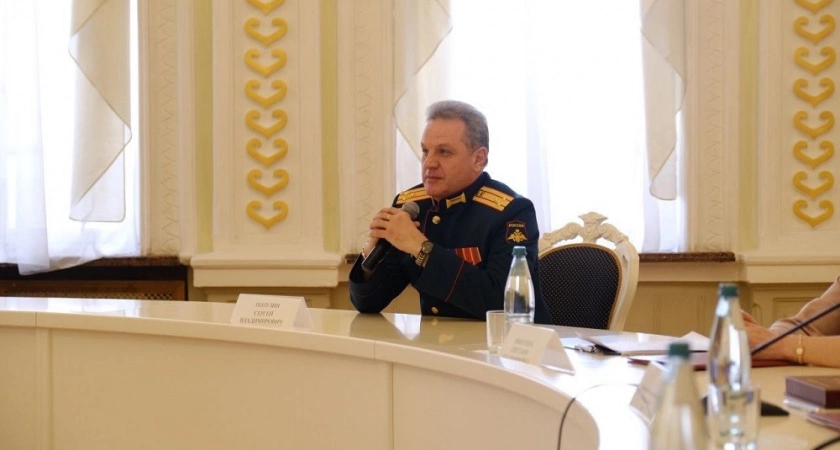 Фото к статье: Министр региональной безопасности Сергей Полузин сложил свои полномочия