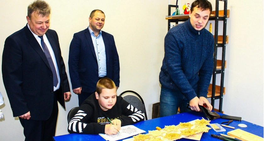 Фото к статье: Меленковские школьники проводят каникулы в обновленном сельском ДК
