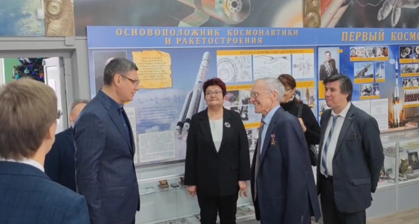 Фото к статье: Во Владимирской области отметили 90-летие дважды Героя Советского Союза космонавта Валерия Кубасова