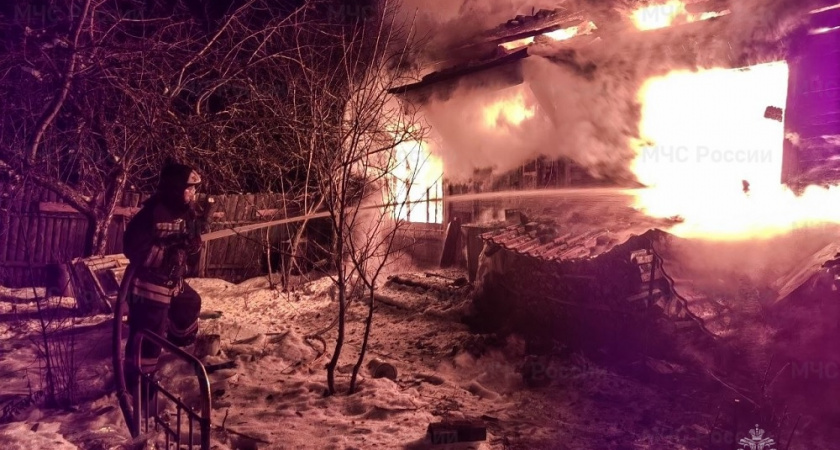 Во Владимирской области пожар угничтожил частный жилой дом 