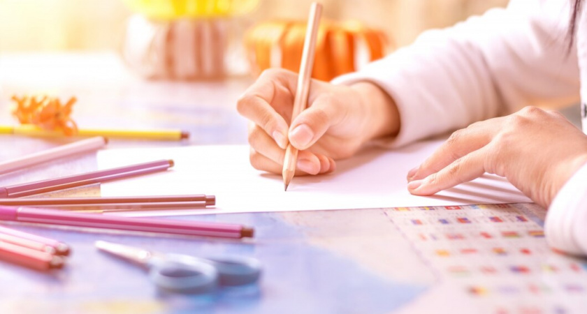 Во Владимире откроется выставка «В гостях у сказки» детской школы искусств