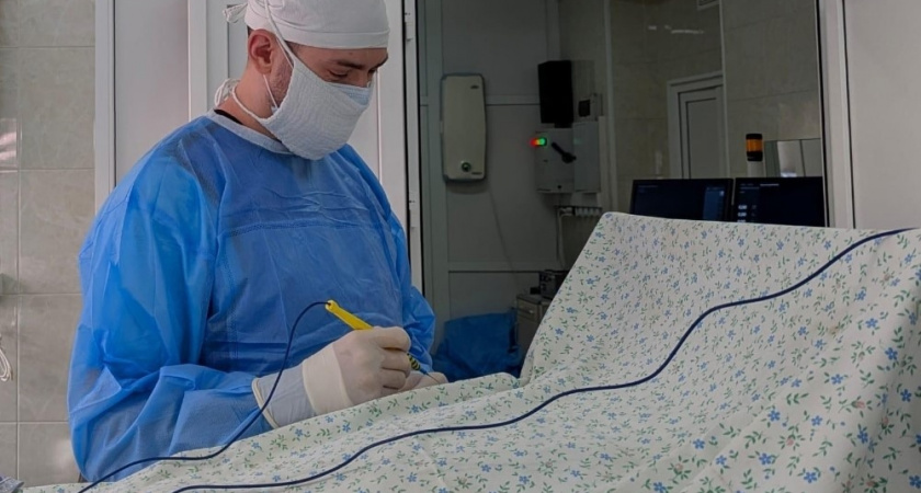 Владимирские врачи "собрали" руку пациенту после сложного перелома