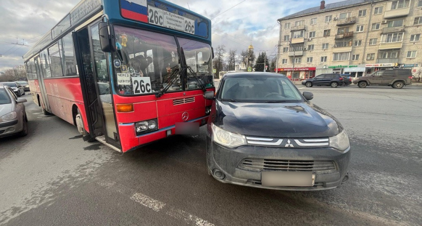 В ДТП с автобусом №26С во Владимире пострадал ребенок
