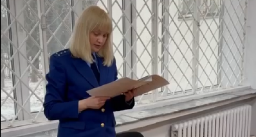 Во Владимире брат и сестра осуждены за кражу свыше 400 000 рублей у пенсионеров