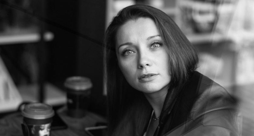 Премию имени народного артиста СССР Евгения Евстигнеева вручили актрисе Владимирского драмтеатра Анне Лузгиной