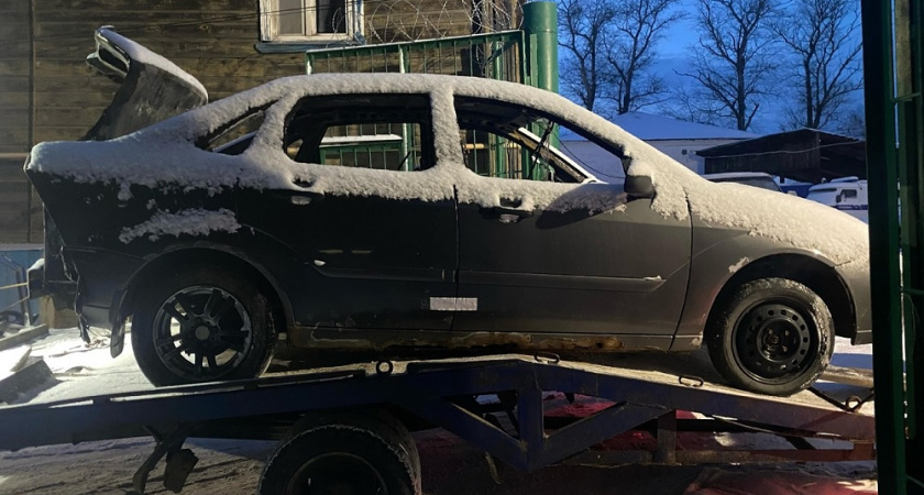 Житель Юрьев-Польского отправится под суд за поджог машины и кражу телефона