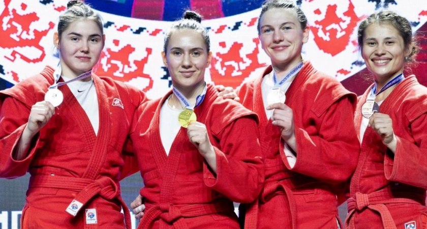 Владимирские самбисты завоевали "золото" и "серебро" на чемпионате России