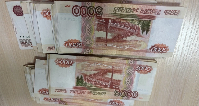 Фото к статье: Житель Суздаля заплатит крупный штраф за фиктивную регистрацию мигрантов