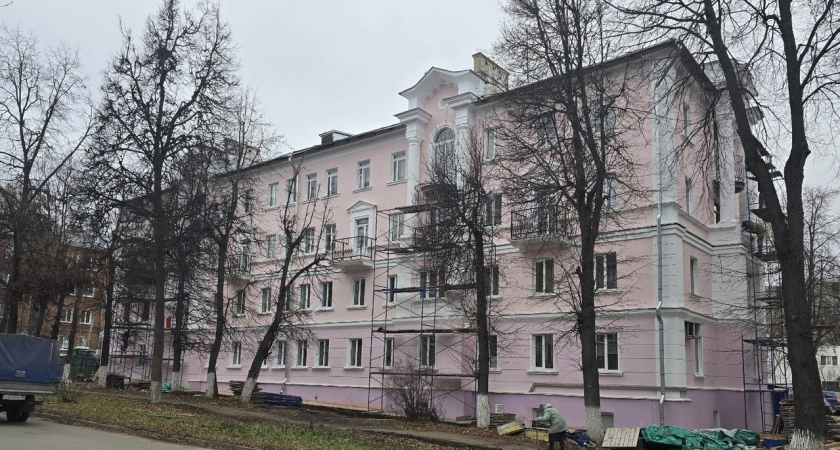 Фото к статье: Прокуратура добилась ремонта крыши многоквартирного дома во Владимире
