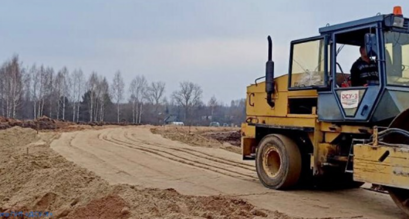 В Камешковском районе стартовала укладка асфальта до деревни Лошаиха