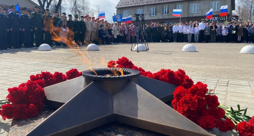 В городе Костерёво впервые зажгли Вечный огонь