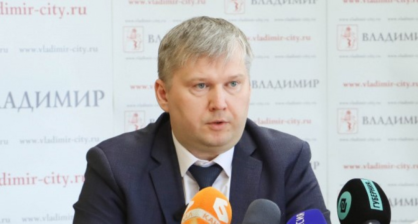 Роман Чуркин покинул пост начальника управления образования Владимира