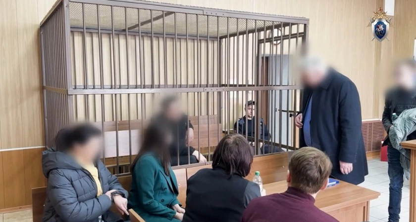 Фото к статье: Бывший начальник покровской колонии и его зам попали под следствие за взятки от заключенных