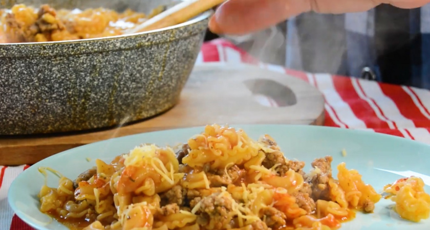 Быстрый рецепт ароматной пасты: всего 3 ингредиента, и невероятный вкус обеспечен - идеально для ужина