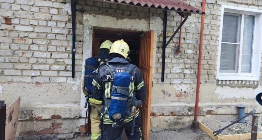 В Муроме эвакуировали 3 взрослых и ребёнка из-за пожара 