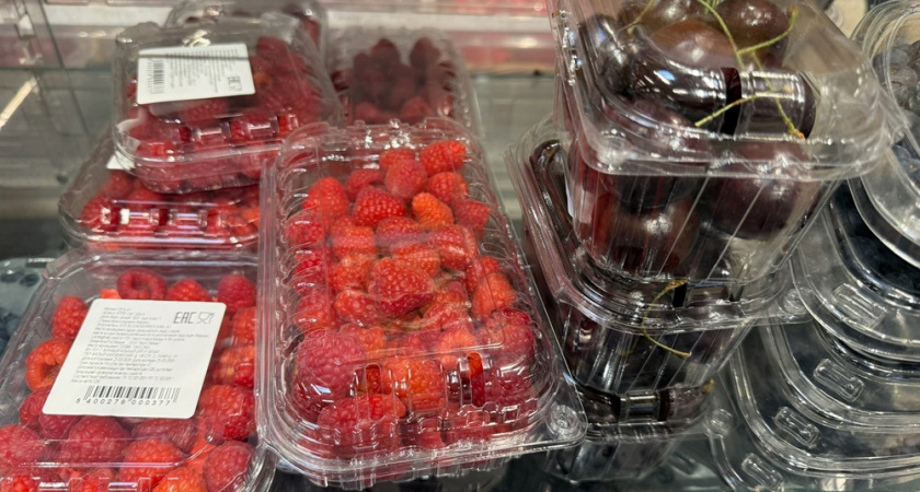 Эта ягода самая вредная: а мы ее ставим на стол как деликатес, еще и детей этим кормим