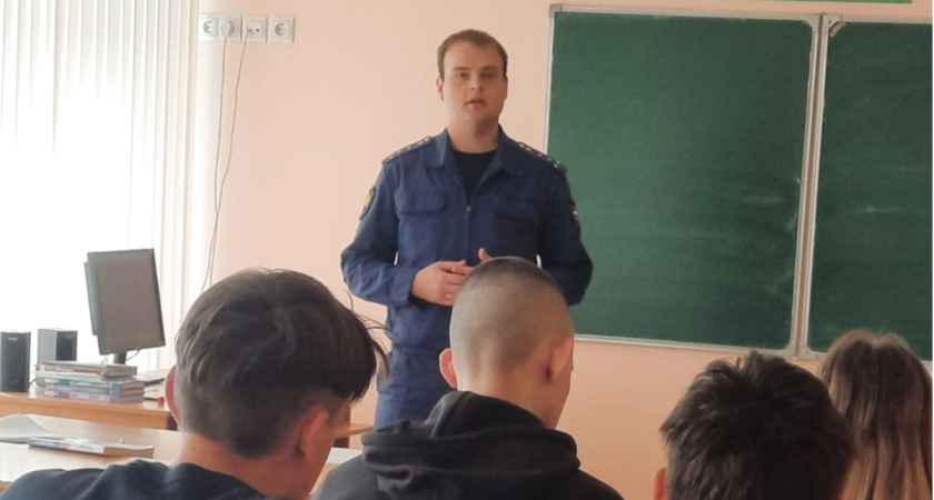 В Камешково рассказали старшеклассникам о Нюрнбергском процессе