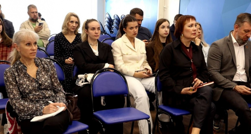 Региональное отделение «Единой России» провела «Школу политического блогера»