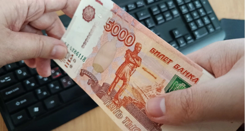 Фото к статье: Во Владимирской области оштрафовали работающего без разрешения бизнесмена