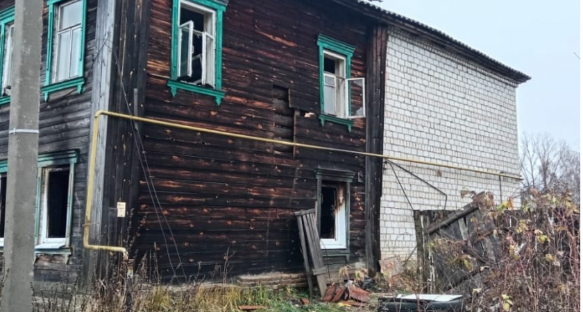 В Меленках мужчина устроил пожар на три квартиры