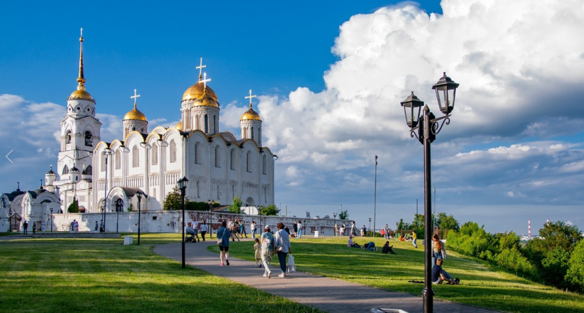 4 неожиданных признака высокого интеллекта: как распознать умного человека - отвечают психологи