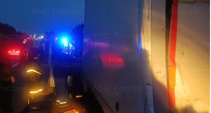 В Вязниковском районе спасатели деблокировали пострадавшего в ДТП