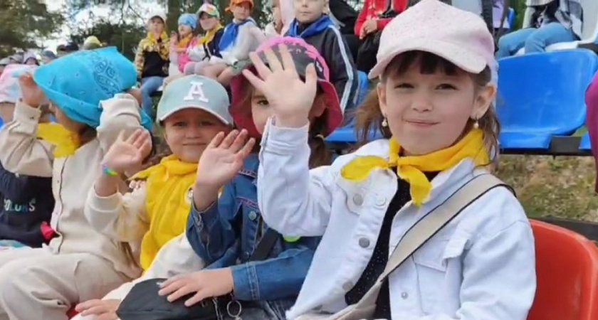 Мотоциклы, енот и обезьяна: в Коврове отметили День защиты детей