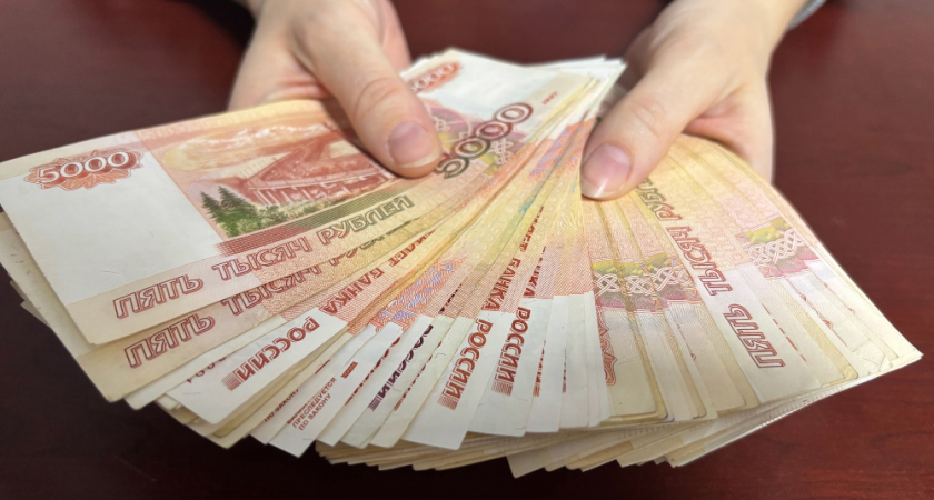 Селивановская мошенница украла у пенсионерки деньги под предлогом снятия порчи