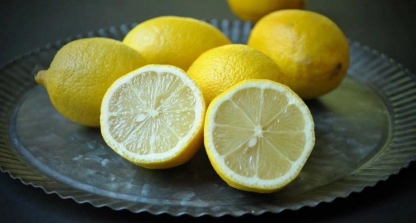 Как правильно пить лимонную воду: пошаговый рецепт эликсира для стройности, иммунитета и бодрости