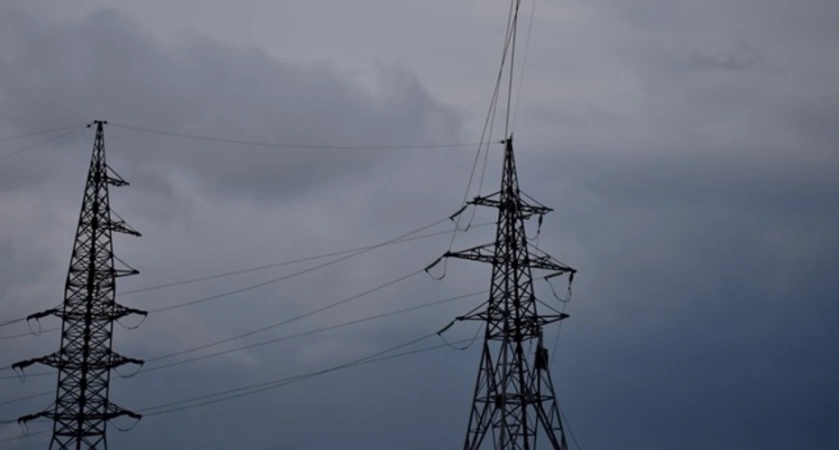 Энергетики Владимира готовятся к грозе с дождем и урагану до 17 м/с