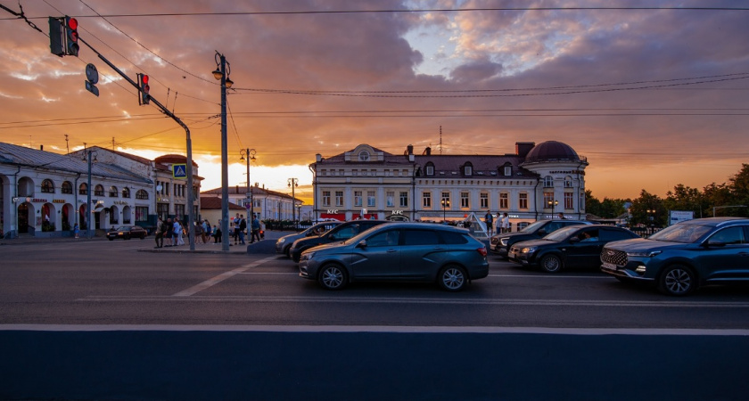 Астропрогноз на 8 июня: звездочеты предупреждают о рисках в отношениях и финансовой сфере