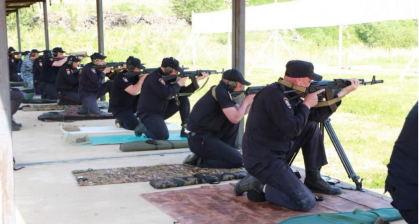 Чемпионат МВД России по стрельбе из боевого оружия выиграли владимирские офицеры