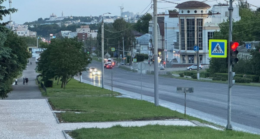 На Добросельской улице Владимира ремонтируют 400 метров дороги