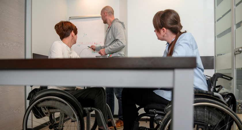 Региональное отделение СФР субсидирует программу поддержки работодателей