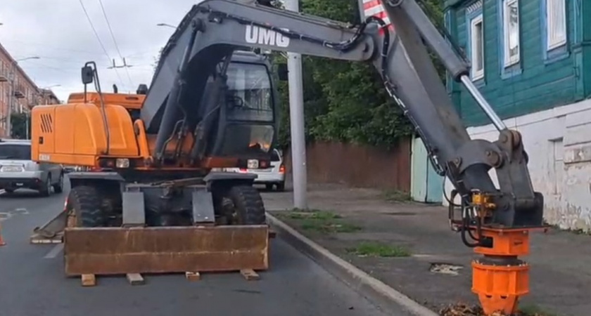 Во Владимире новая техника позволяет убирать до 40 пней в день