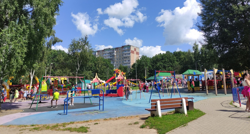 Лето с опозданием: синоптики раскрыли, когда придет долгожданное тепло