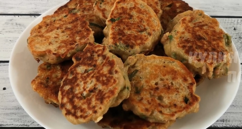 Хрустящие ленивые беляши за 30 минут: гениальный рецепт без возни с тестом - домочадцы потребуют добавки