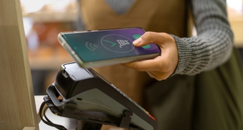 Кассы самообслуживания: удобство или обман? Разоблачаем скрытые минусы