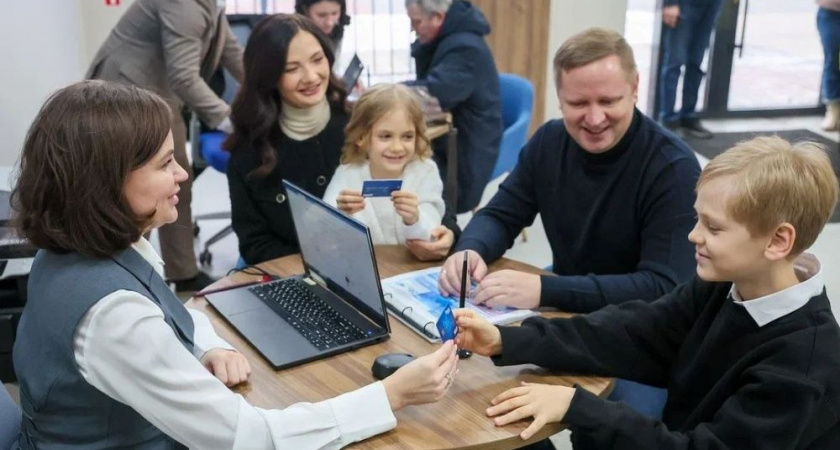 Эксперты рассказали о финансовом поведении супругов в банковских группах