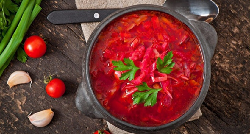 Забудьте о долгих часах у плиты: заправка в банке – ваш секрет быстрого и вкусного борща зимой