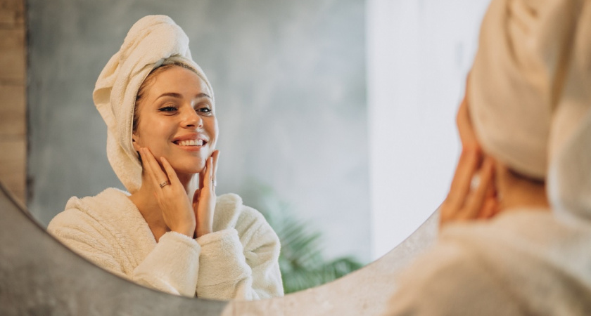 Секретный рецепт упругой кожи: мощная домашняя сыворотка за 5 минут - нужны всего 3 ингредиента