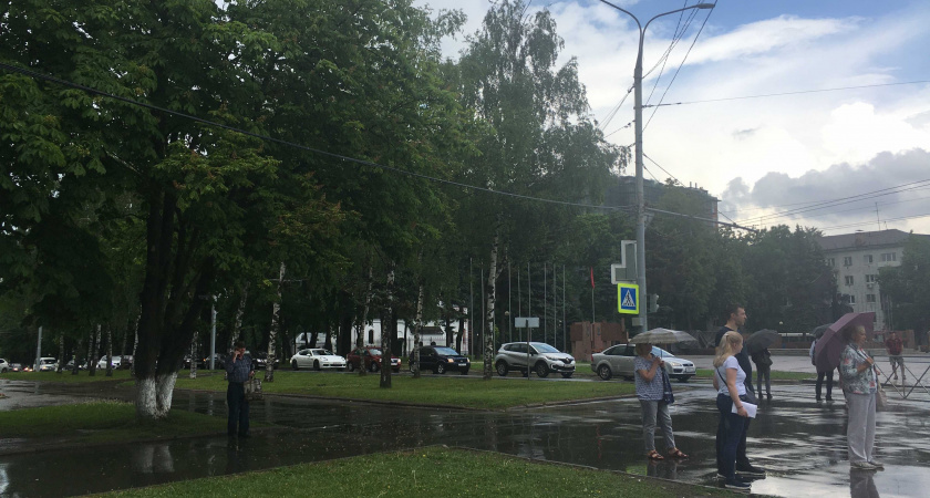 "Будто кто-то опрокинул ведро": Евгений Тишковец предупредил о тропических ливнях - новый прогноз погоды