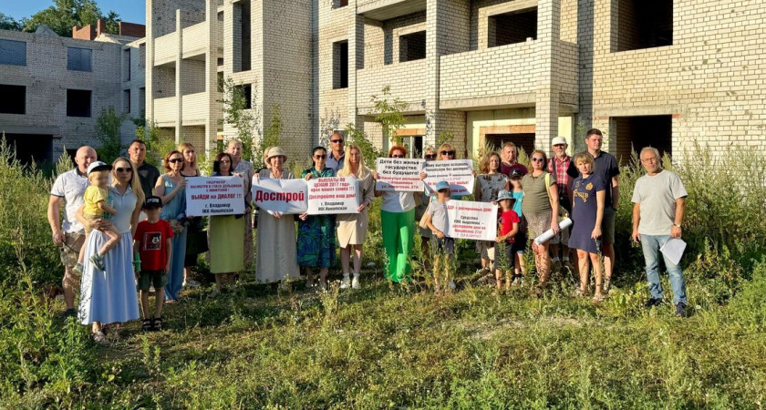 Обманутые дольщики Владимира молят президента о жилье