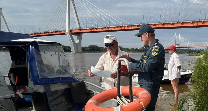 В Муроме инспекторы ГИМС поймали нарушителей на реке Ока
