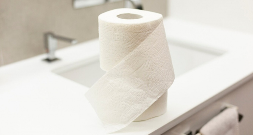 Пропитываем туалетную бумагу белым уксусом: эффект впечатляет — и уборка дома теперь в радость