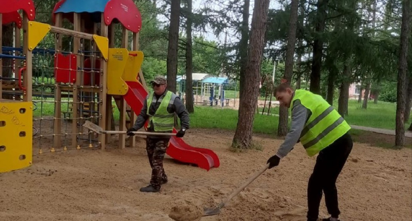 Опасную детскую площадку в Собинке привели в порядок