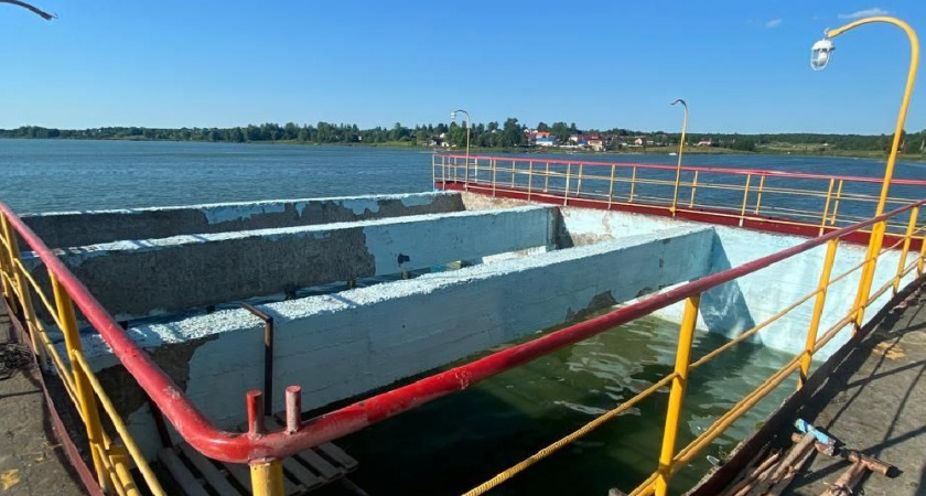 Подрядчик сорвал ремонт аварийной плотины в Кольчугине